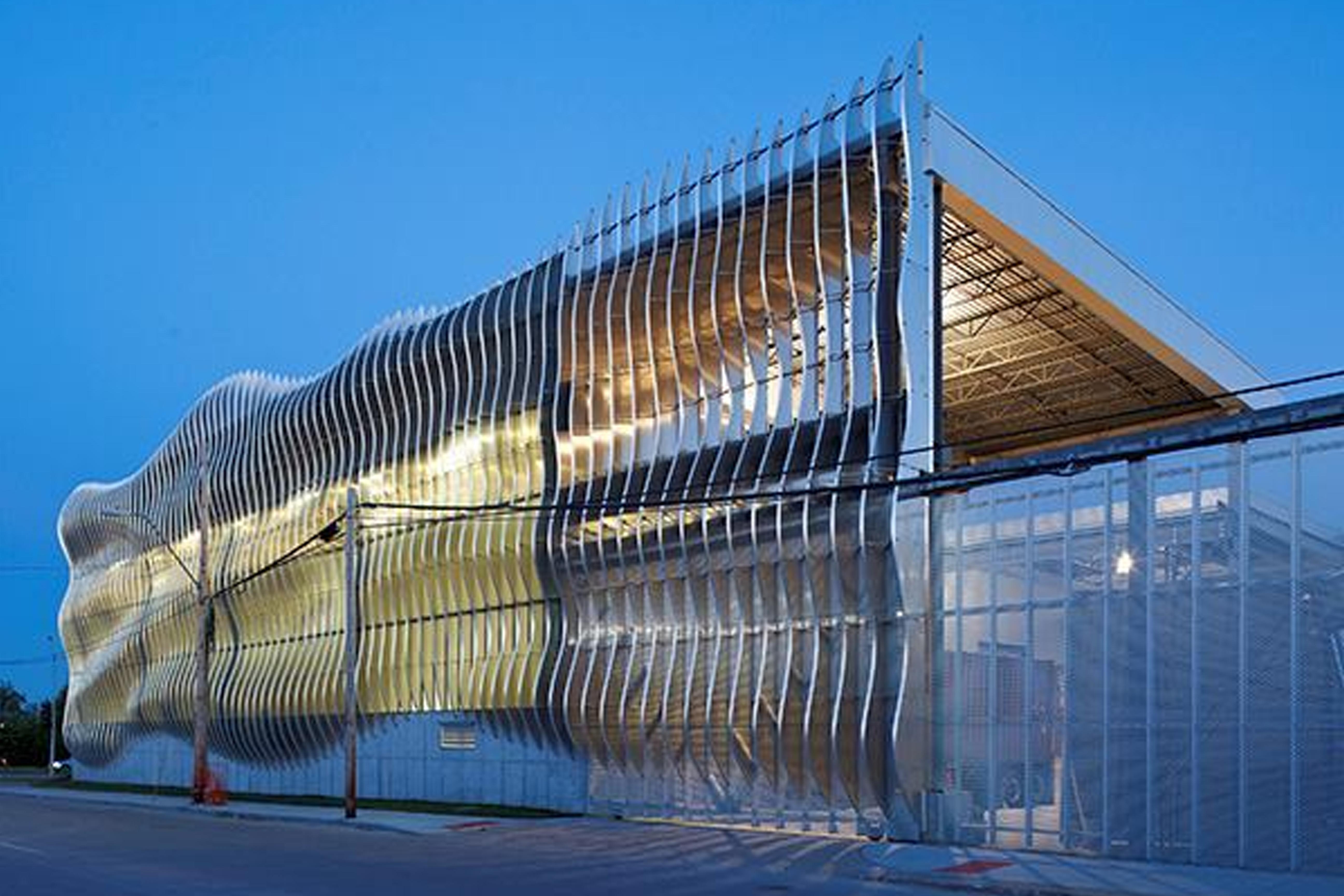 Iconic Builder SMART Members Take Part In Building HQ For Iconic Builder | SMART